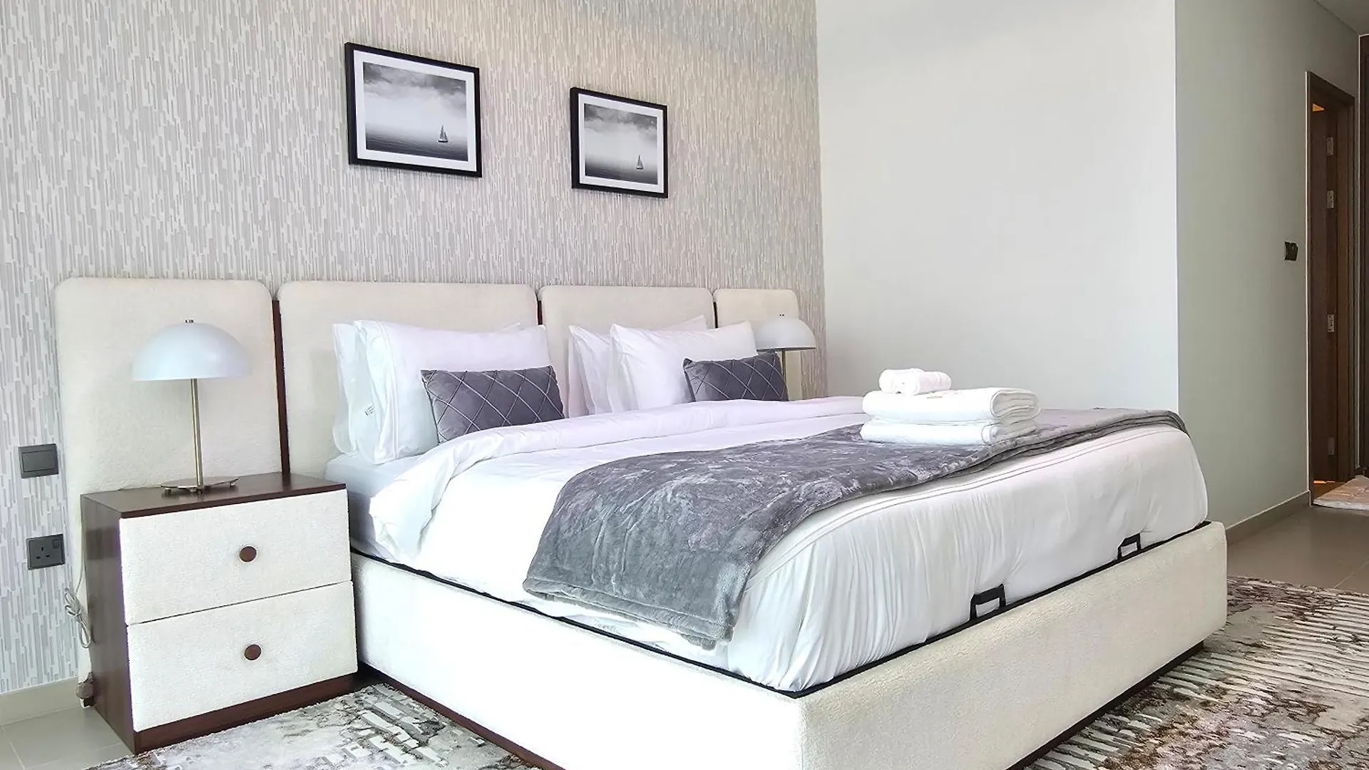 Luxurious 2Br Next To Dubai Mall With Full Burj Khalifa View 0*,  Ηνωμένα Αραβικά Εμιράτα